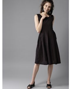 Women Black Solid Checked A-Line Dress